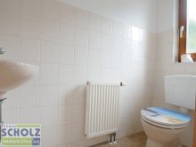 G�ste-WC Familienideale Doppelhaush�lfte drau�en im Gr�nen, aber doch ganz nah!