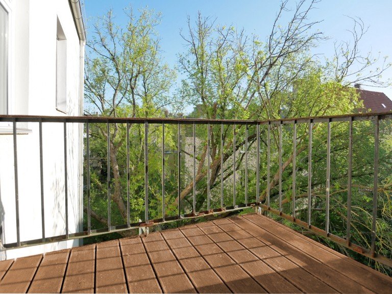 Balkon Berlin - Steglitz (Ortsteil) Etagenwohnung Im sch�nen Bismarckviertel in Steglitz! Helle, ruhige 3 Zi. Altbauwohnung mit Balkon und Gr�nblick