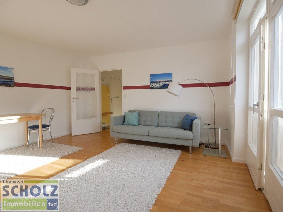 Wohnzimmer Etagenwohnung Berlin