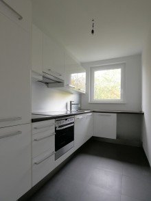 K�che Sahnest�ck - 2 Zi. - modernisiert - Sonnenbalkon - AUFZUG - freier Gr�nblick