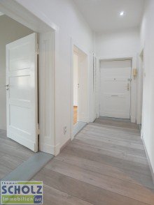 Flur Siemensstadt - Altbau, gut geschnitten, hell, zentral aber ruhig
