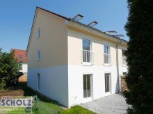 Hausansicht Garten *Nur 2.500 EUR/qm* - Traum JETZT erf�llen - Tolle DHH in Gr�nheide - 6 Zi. - 160m� - frisch renoviert