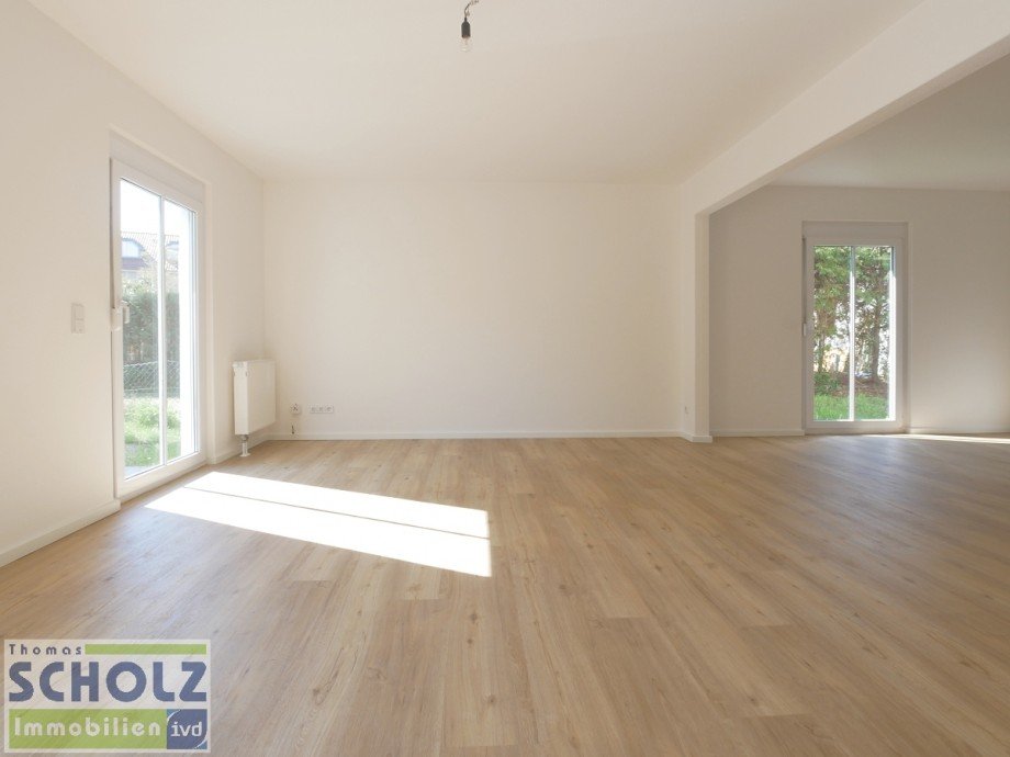 Wohnbereich EG Doppelhaush�lfte Gr�nheide (Mark)