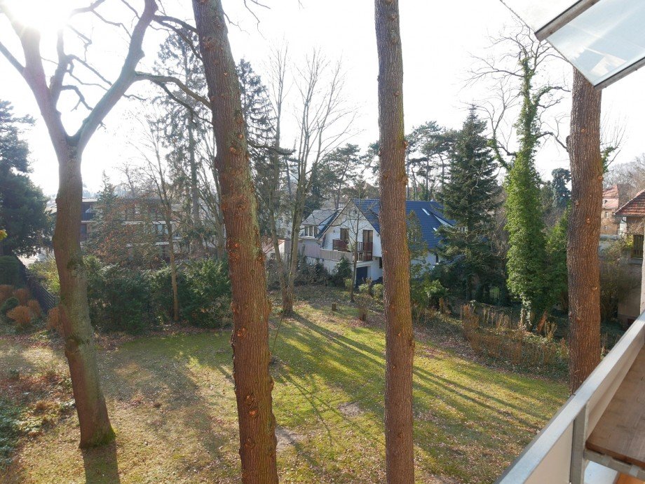 Balkonblick Etagenwohnung Berlin