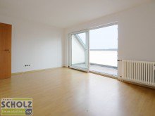 Wohnzimmer City-Dachgeschoss - Sonnige Platzlage mit freiem Weitblick und West-Terrasse