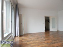 Zimmer Tegel zu - himmlische Ruh. Helle 1 Zi.-Whg. mit Sonnenbalkon, AUFZUG u. Stellplatz
