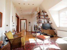 Wohnbereich Begehrtes Friedenau - Sonnige DG-Wohnung in gepflegtem Altbau - gro�e Terrasse - kein Aufzug