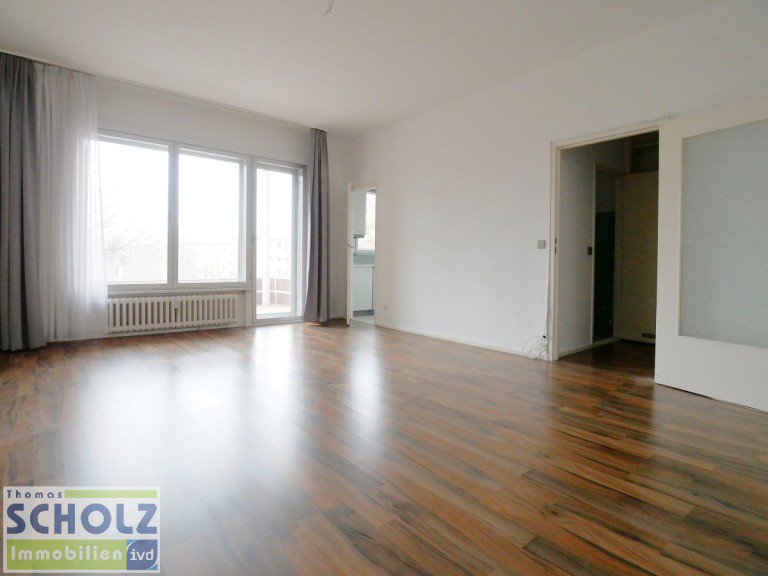 Zimmer Berlin - Reinickendorf (Ortsteil) Etagenwohnung Tegel zu - himmlische Ruh. Helle 1 Zi.-Whg. mit Sonnenbalkon, AUFZUG u. Stellplatz
