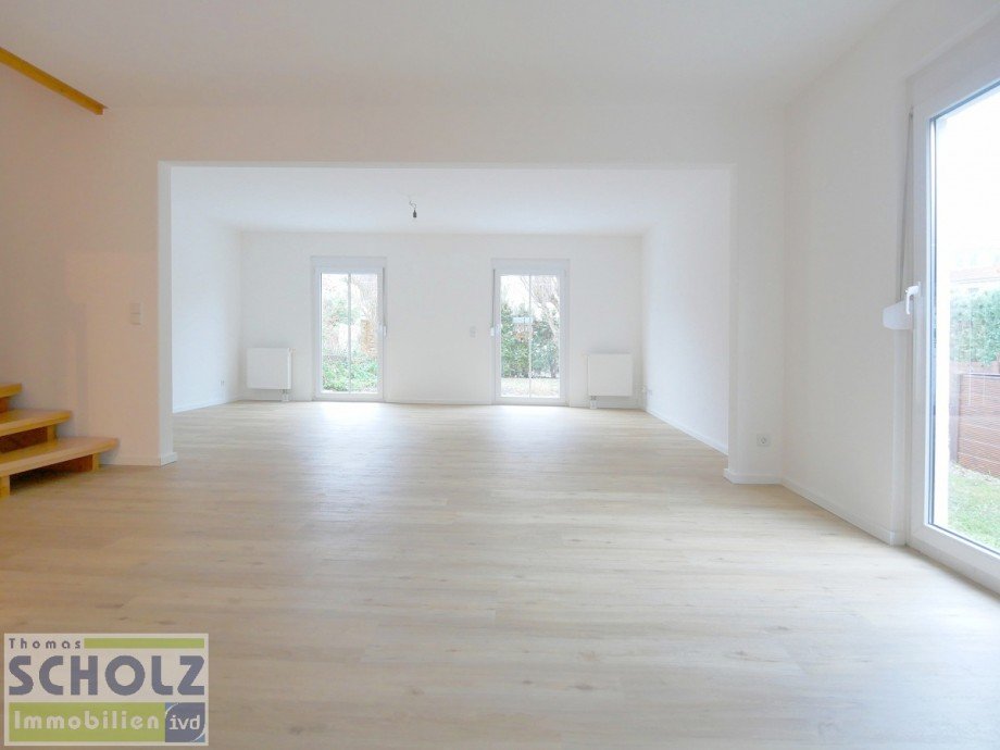 40m� Wohn-/Esszimmer Doppelhaush�lfte Gr�nheide (Mark)