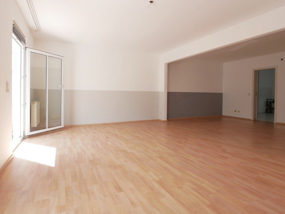 Wohn-/Esszimmer Reihenmittelhaus Gr�nheide (Mark)