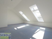 Studio/DG-Zimmer *Nur 2.500 EUR/qm* - Traum JETZT erf�llen - Tolle DHH in Gr�nheide - 6 Zi. - 160m� - frisch renoviert
