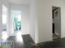 Flur Lichtenrade nahe Bahnhofstra�e - Ruhige 2 Zi.-Whg. mit S�dbalkon, Gr�nblick und Stellplatz