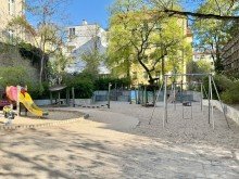 Spielplatz Bismarckviertel in Steglitz! Helle, ruhige 3 Zi. (optional 4 Zi.) Altbauwohnung, Balkon, Gr�nblick