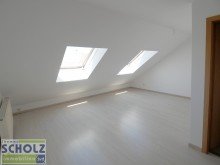 DG Zimmer Familienideale Doppelhaush�lfte drau�en im Gr�nen, aber doch ganz nah!