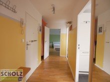 Flur Steglitz - Tolle 2 Zi.-Whg. im Bestzustand - sonnig, ruhig, modernisiert